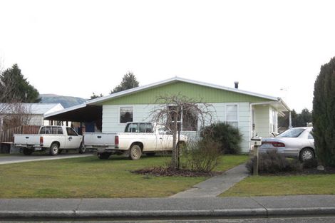 Photo of property in 3 Duncan Street, Te Anau, 9600