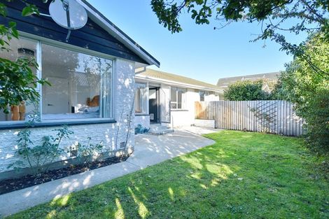 Photo of property in 2/106a Barrington Street, Somerfield, Christchurch, 8024
