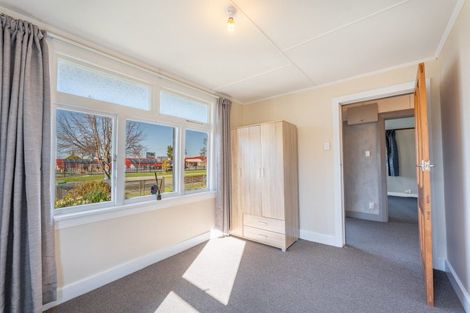 Photo of property in 35 Raymond Street, West End, Timaru, 7910