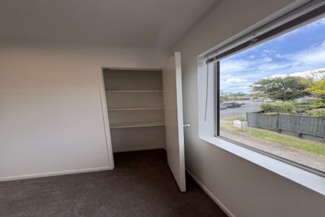 Photo of property in 9 Sheralee Place, Bucklands Beach, Auckland, 2014