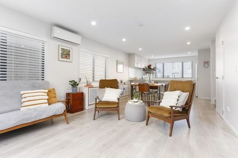 Photo of property in 26 Kearns Drive, Hobsonville, Auckland, 0616