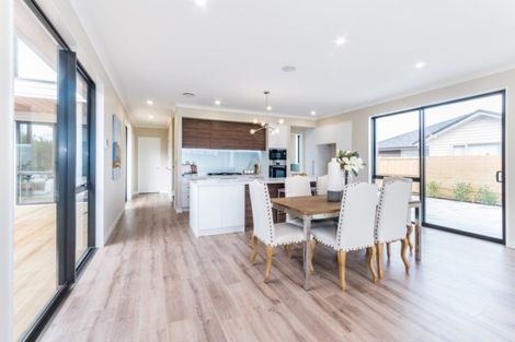 Photo of property in 59 Harvest Avenue, Orewa, 0931