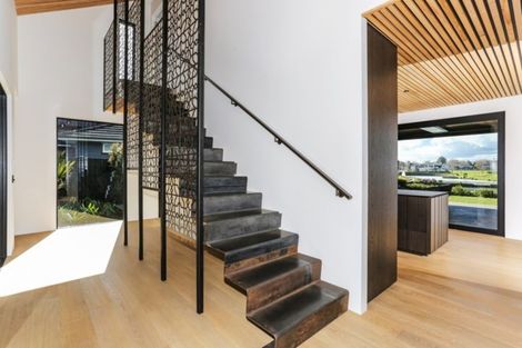 Photo of property in 8 Edgewater Drive, Karaka, Papakura, 2113