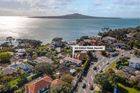Photo of property in 1/2 Clifton Road, Hauraki, Auckland, 0622