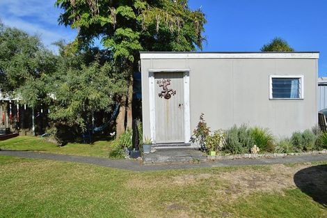 Photo of property in 25 Lemon Street, Otaki, 5512