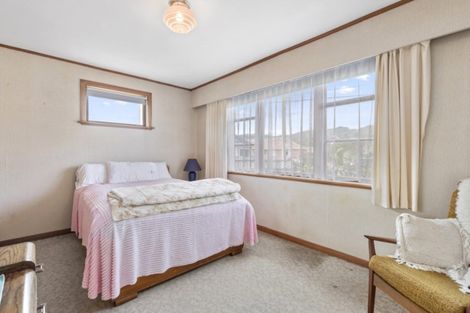 Photo of property in 4 Sullivan Grove, Epuni, Lower Hutt, 5011