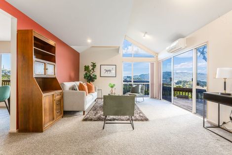 Photo of property in 12 Tombane Terrace, Papakowhai, Porirua, 5024