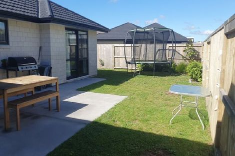 Photo of property in 23 Furlong Road, Papamoa, 3118