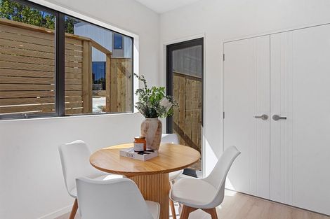 Photo of property in 11 Glenfinn Place, Massey, Auckland, 0614