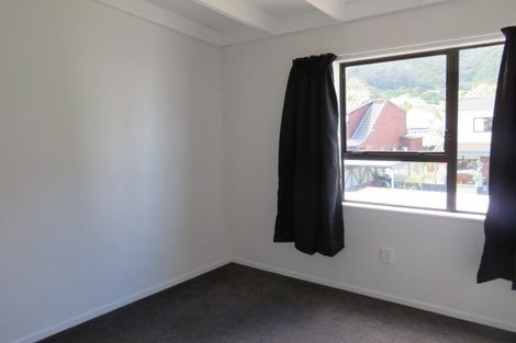 Photo of property in 1/19a Birdwood Road, Waterloo, Lower Hutt, 5011