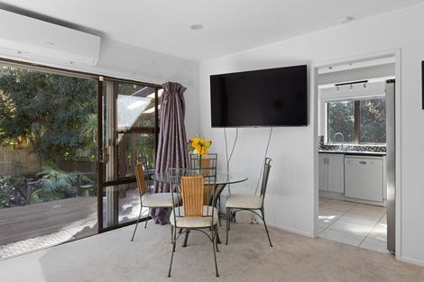 Photo of property in 2/12 Fitzwilliam Drive, Torbay, Auckland, 0630