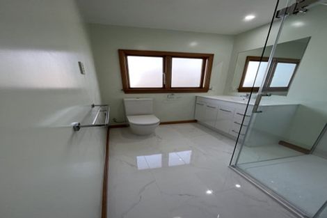 Photo of property in 22 Grassmere Street, Papanui, Christchurch, 8052