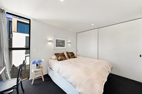 Photo of property in 1 Millbank Lane, Merivale, Christchurch, 8014