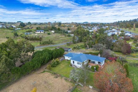 Photo of property in 66 Watts Street, Waipawa, 4210
