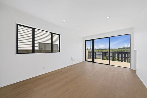 Photo of property in 89 Waipuhinui Way, Wiri, Auckland, 2104