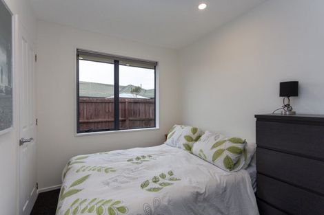 Photo of property in 35 Broadhaven Avenue, Parklands, Christchurch, 8083