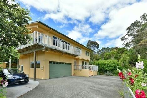 Photo of property in 35a Elliston Crescent, Stanmore Bay, Whangaparaoa, 0932