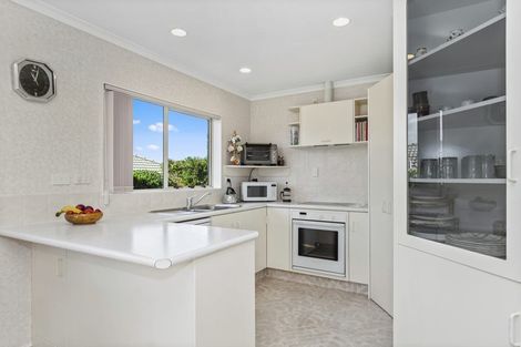 Photo of property in 48 Plateau Heights, Mount Maunganui, 3116