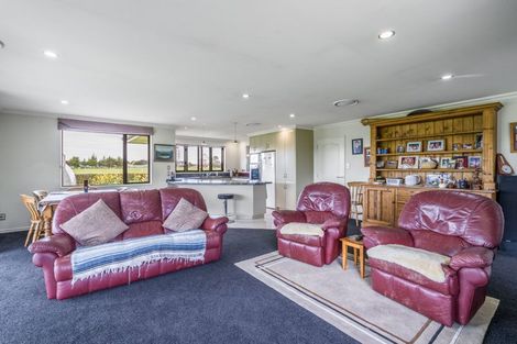 Photo of property in 115 Mill Road South, Seaward Bush, Invercargill, 9871
