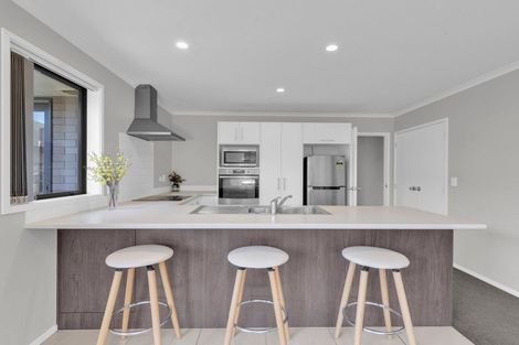 Photo of property in 12 Teafields Court, Huntington, Hamilton, 3210