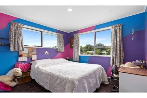 Photo of property in 123 Weatherly Road, Torbay, Auckland, 0630