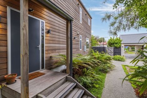Photo of property in 2/117a Warrington Street, Mairehau, Christchurch, 8013