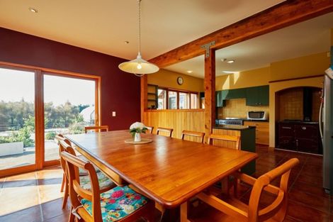 Photo of property in 103 Harnetts Road, Kaikoura Flat, Kaikoura, 7371