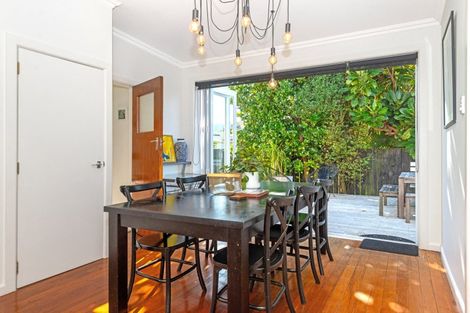 Photo of property in 149a Stout Street, Mangapapa, Gisborne, 4010