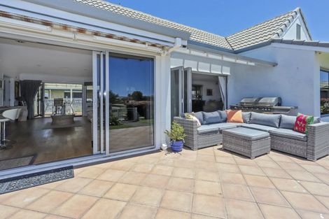 Photo of property in 61 Hamurana Road, Omokoroa, 3114