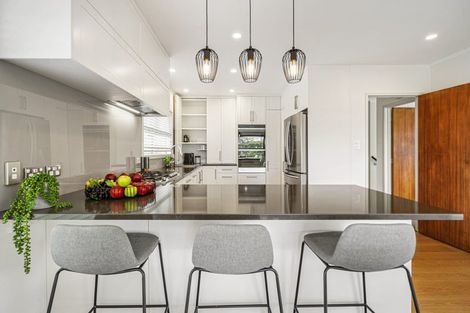 Photo of property in 34 Marywil Crescent, Hillcrest, Auckland, 0627