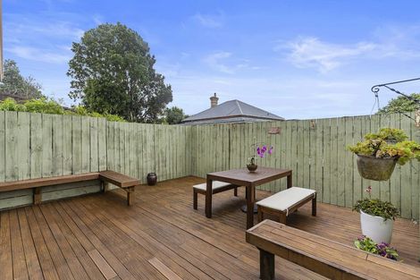 Photo of property in 98 Collingwood Road, Waiuku, 2123