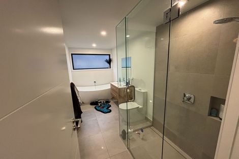 Photo of property in 28 Spur Ridge Rise, Jacks Point, 9371