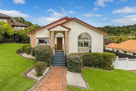Photo of property in 39 Kate Sheppard Avenue, Torbay, Auckland, 0630