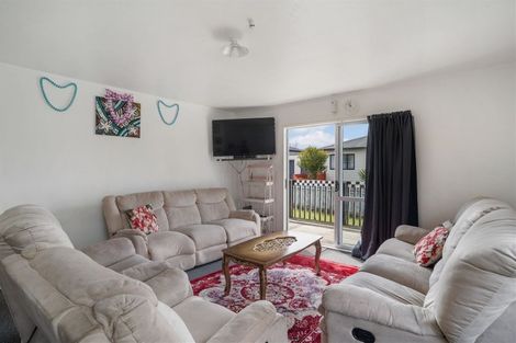 Photo of property in 1/8 Oratu Place, Manurewa, Auckland, 2102