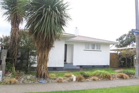 Photo of property in 633 Featherston Street, Roslyn, Palmerston North, 4414