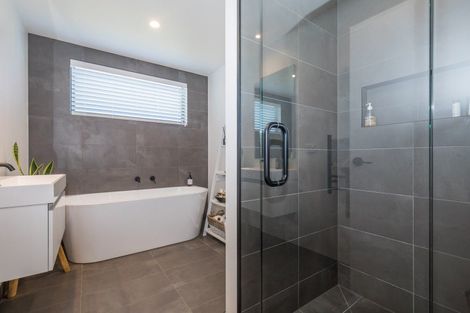 Photo of property in 36 Obelisk Street, Wanaka, 9305