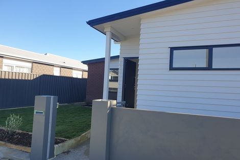 Photo of property in 24 Karearea Avenue, Kenepuru, Porirua, 5022