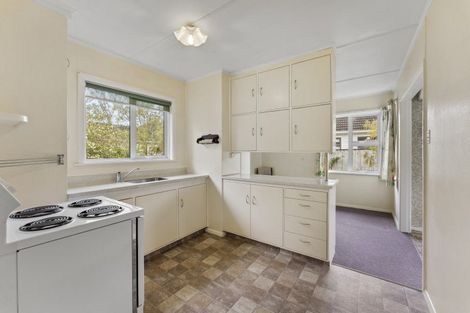 Photo of property in 4 Heath Street, Wainuiomata, Lower Hutt, 5014