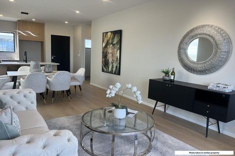 Photo of property in 11 Octans Road, Westgate, 0814