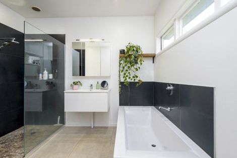 Photo of property in 340 Peachgrove Road, Fairfield, Hamilton, 3214