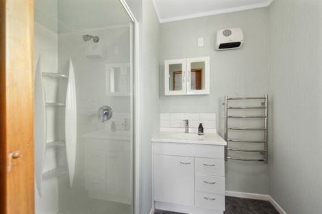 Photo of property in 24 Brightwater Crescent, Totara Park, Upper Hutt, 5018