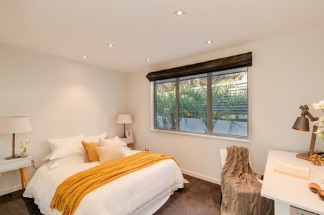 Photo of property in 118a Centaurus Road, Huntsbury, Christchurch, 8022