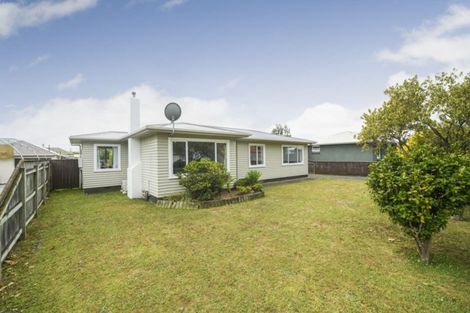 Photo of property in 649 Featherston Street, Roslyn, Palmerston North, 4414