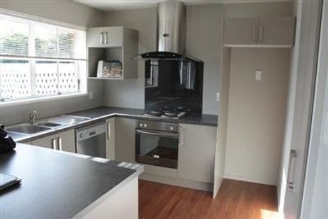 Photo of property in 2/8 Montclare Avenue, Ilam, Christchurch, 8041