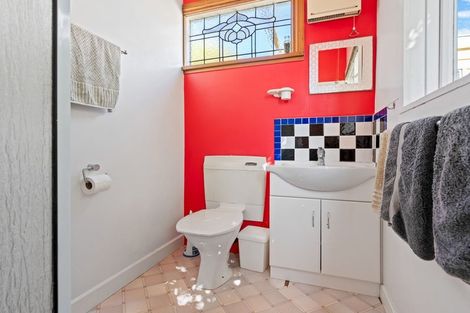 Photo of property in 1 Nicholas Street, Portobello, Dunedin, 9014