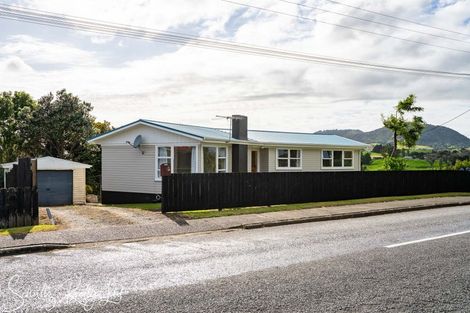Photo of property in 15 Doctors Hill Road, Maungaturoto, 0520
