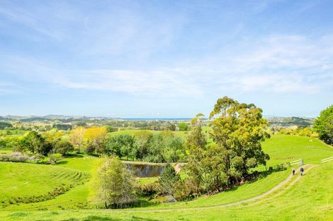 Photo of property in 120 Cemetery Road, Wainui, Silverdale, 0992