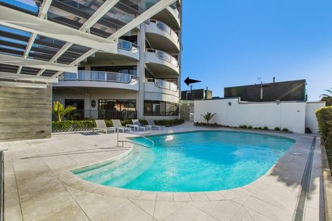 Photo of property in Shangri La Apartments, 1/97 Jervois Road, Herne Bay, Auckland, 1011