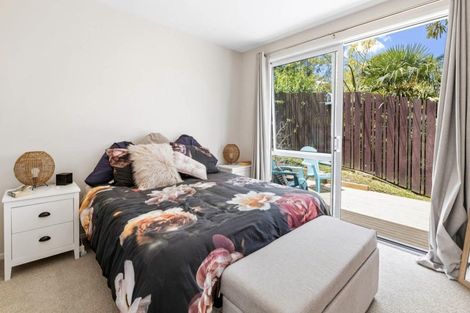 Photo of property in 58 Brian Crescent, Stanmore Bay, Whangaparaoa, 0932