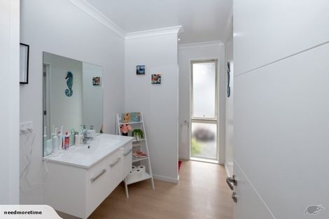 Photo of property in 1 Franklin Drive, Rangiora, 7400